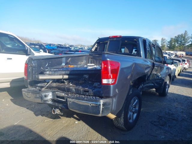 Photo 3 VIN: 1N6BA0CA6DN313943 - NISSAN TITAN 