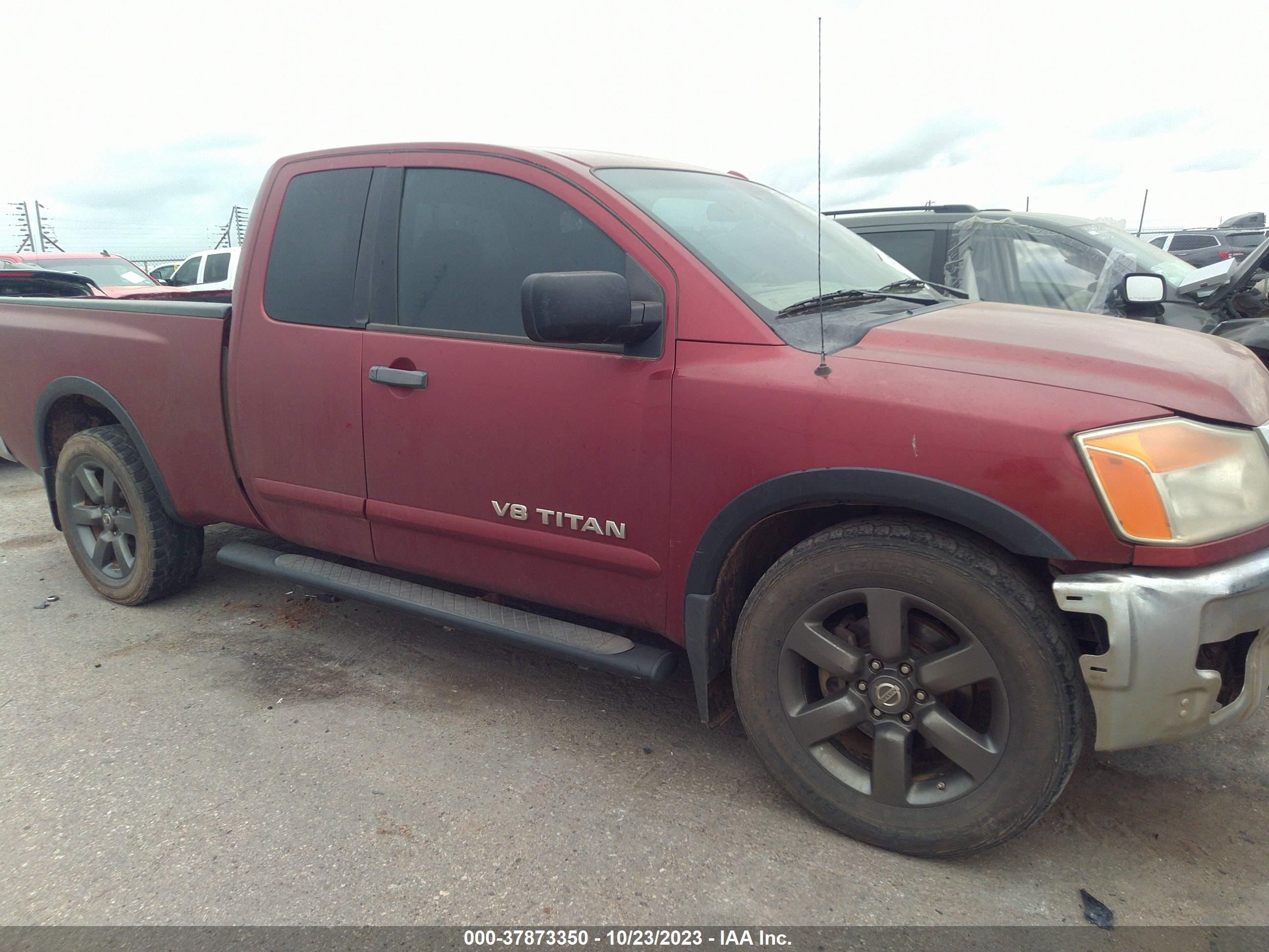 Photo 12 VIN: 1N6BA0CA6FN506757 - NISSAN TITAN 