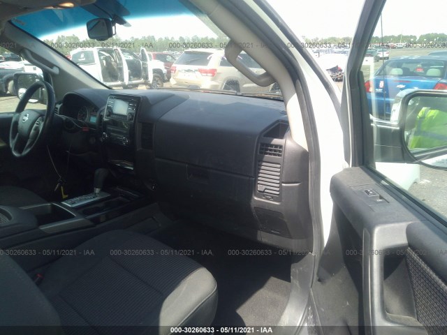 Photo 4 VIN: 1N6BA0CAXEN500619 - NISSAN TITAN 