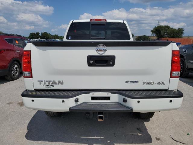 Photo 5 VIN: 1N6BA0CC8FN500752 - NISSAN TITAN S 