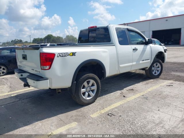 Photo 3 VIN: 1N6BA0CC8FN500752 - NISSAN TITAN S 