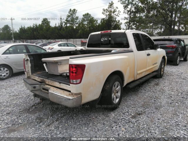 Photo 3 VIN: 1N6BA0CH3AN322169 - NISSAN TITAN 