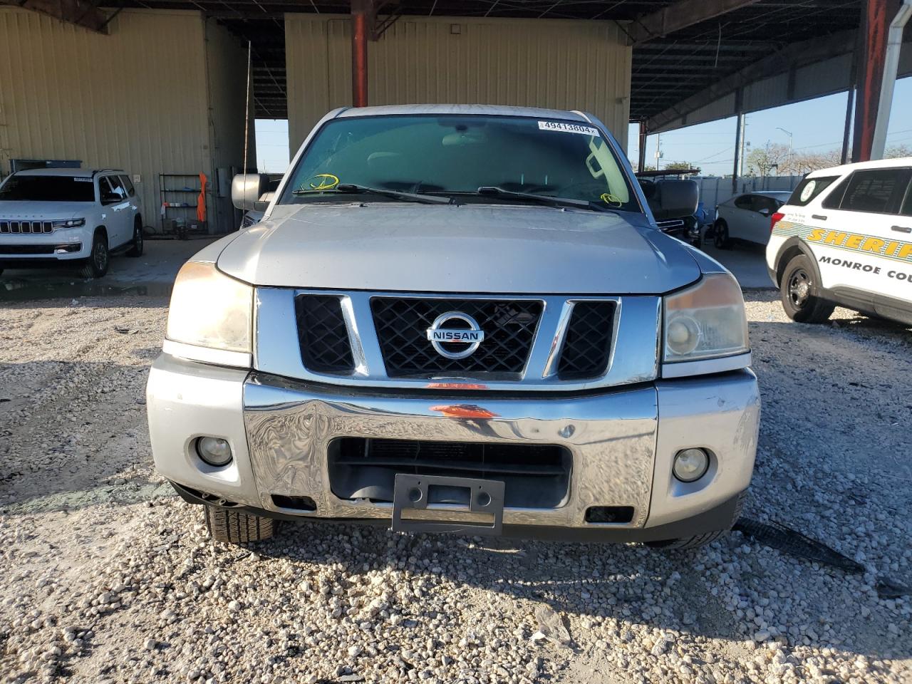 Photo 4 VIN: 1N6BA0CH5DN312750 - NISSAN TITAN 