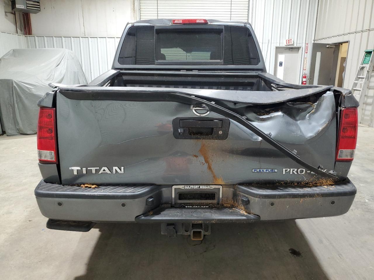 Photo 5 VIN: 1N6BA0EC0EN516763 - NISSAN TITAN 