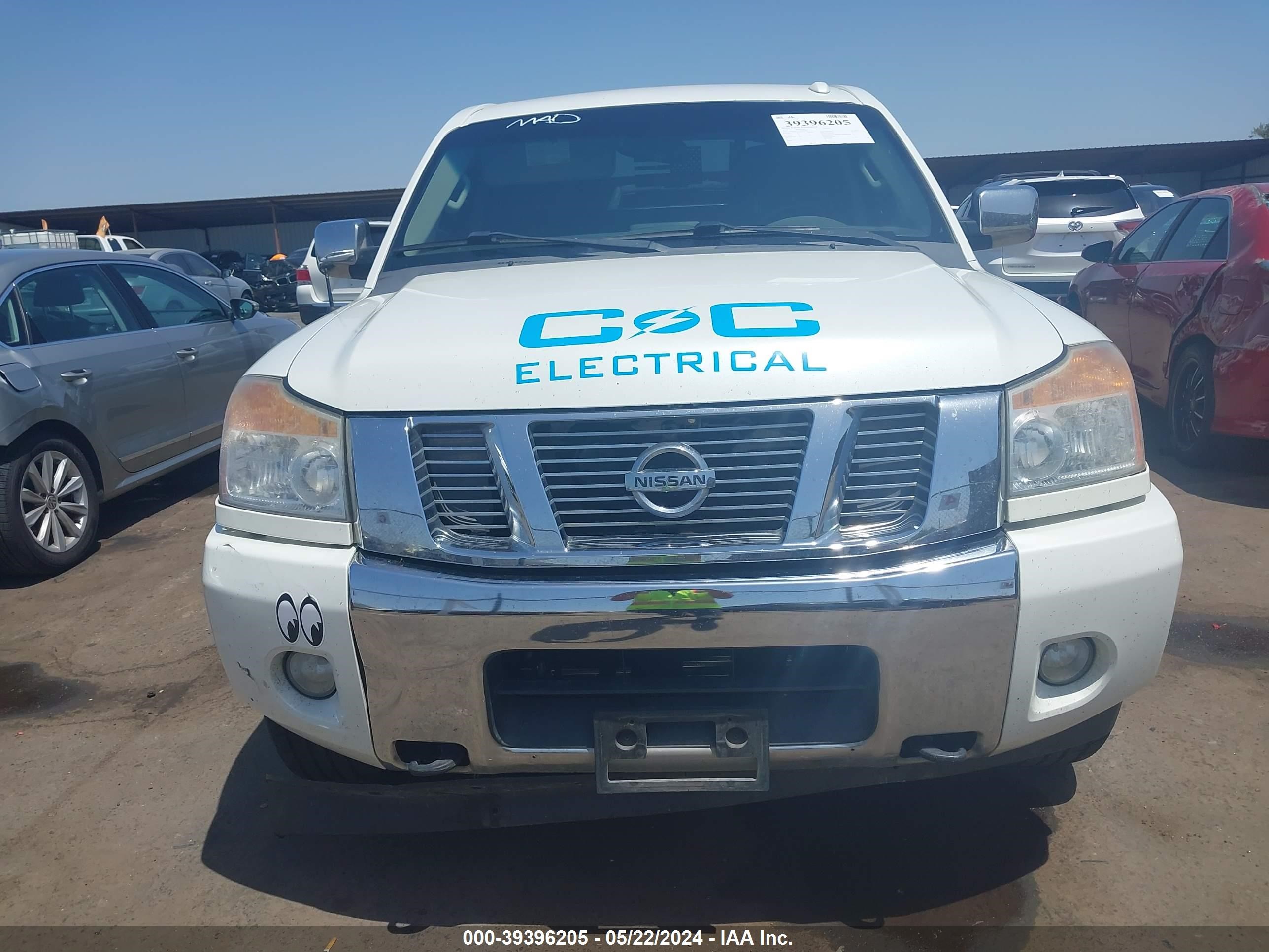 Photo 11 VIN: 1N6BA0EC1DN302704 - NISSAN TITAN 