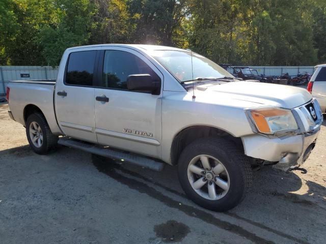 Photo 3 VIN: 1N6BA0EC3DN305832 - NISSAN TITAN S 