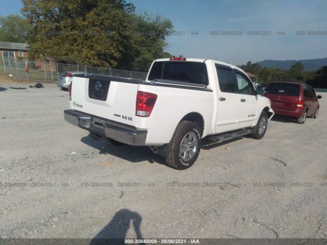 Photo 3 VIN: 1N6BA0EC4AN310372 - NISSAN TITAN 