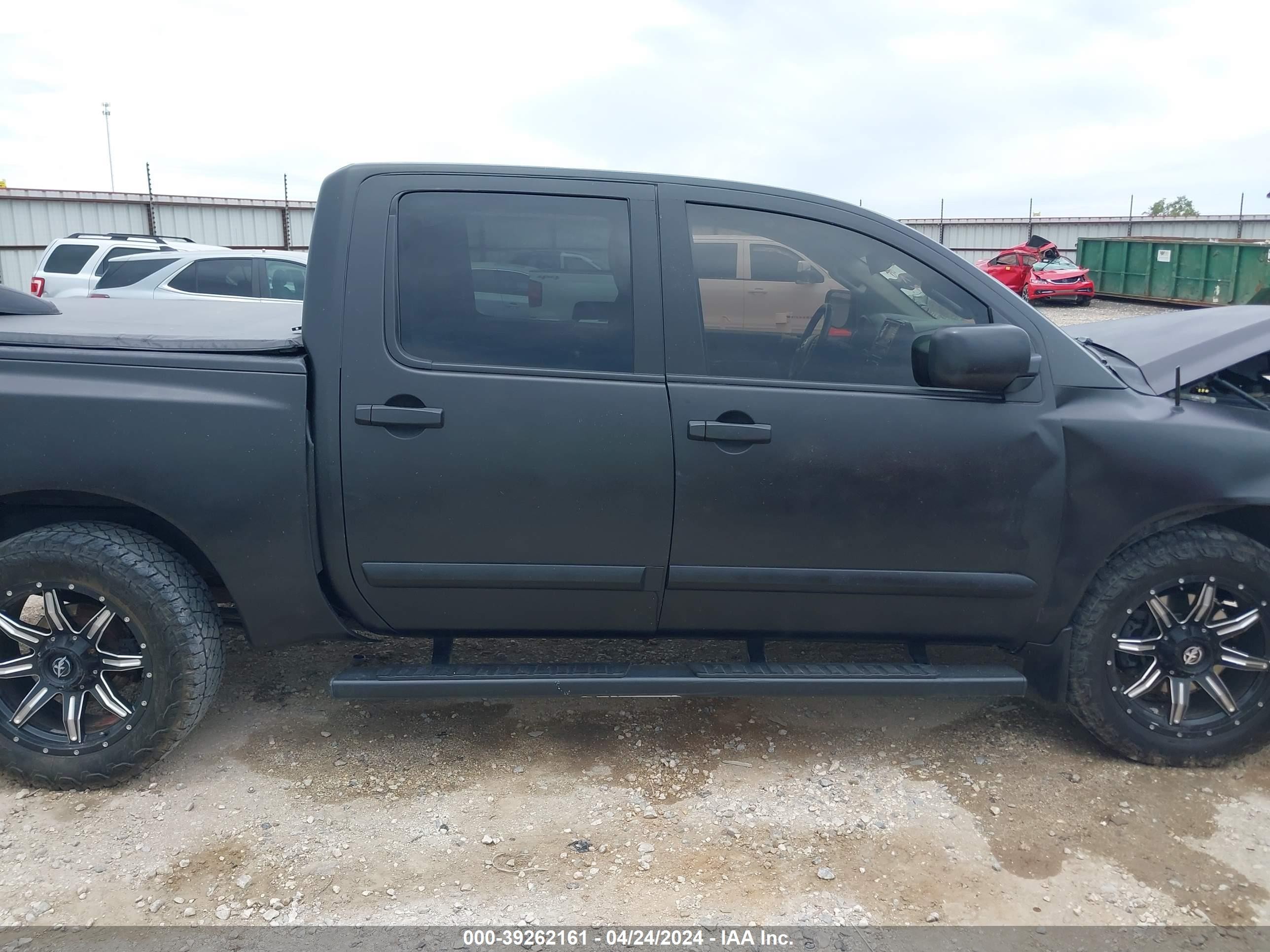 Photo 12 VIN: 1N6BA0EC4DN314278 - NISSAN TITAN 