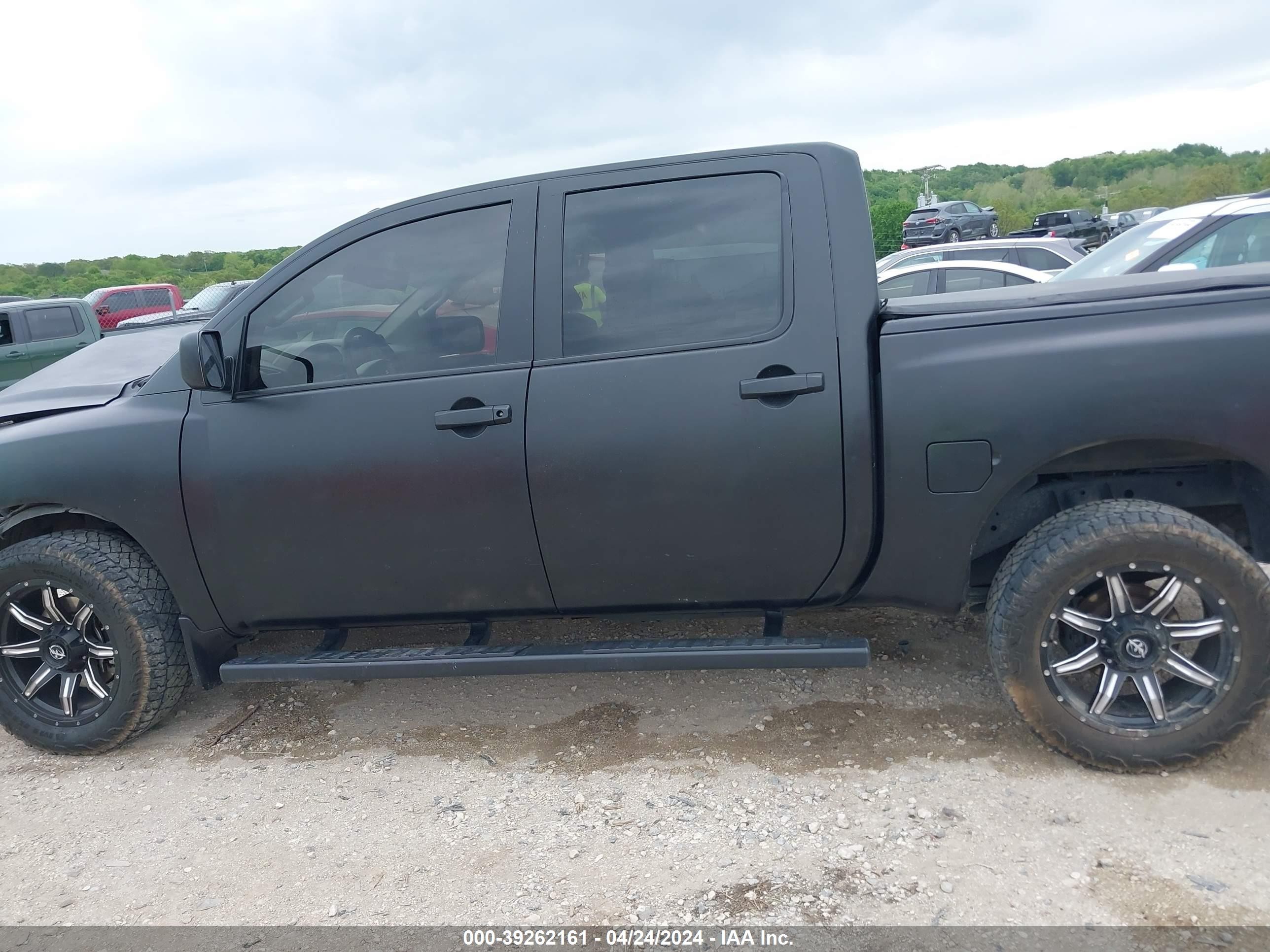 Photo 13 VIN: 1N6BA0EC4DN314278 - NISSAN TITAN 