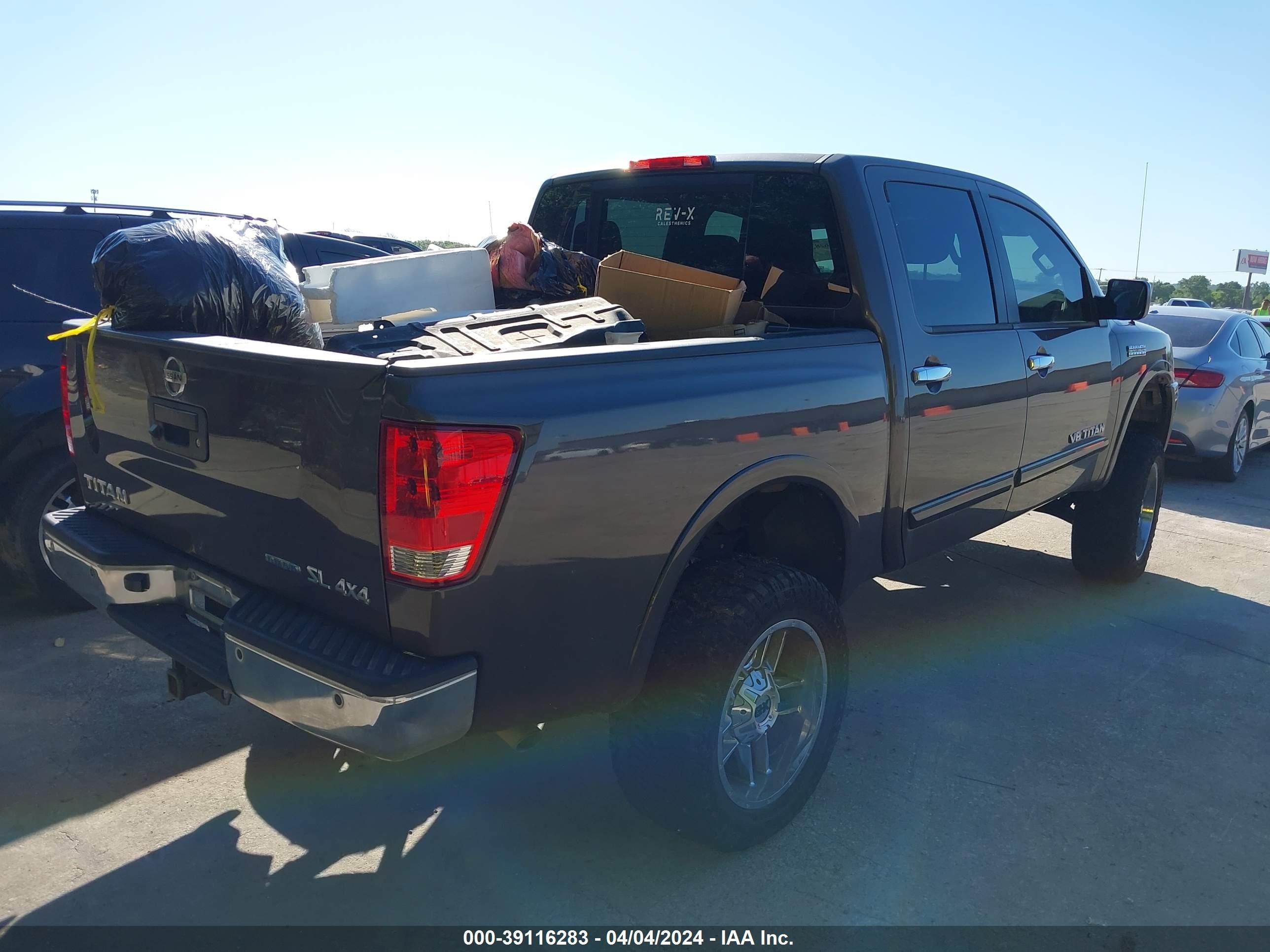 Photo 3 VIN: 1N6BA0EC4EN505720 - NISSAN TITAN 