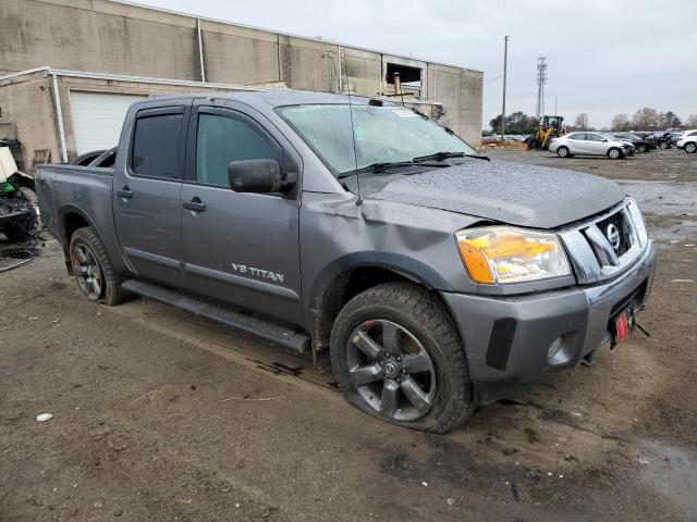 Photo 3 VIN: 1N6BA0EC4FN511213 - NISSAN TITAN 