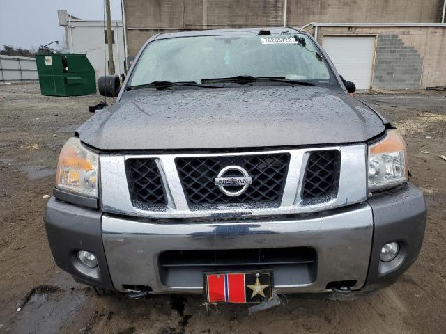 Photo 4 VIN: 1N6BA0EC4FN511213 - NISSAN TITAN 