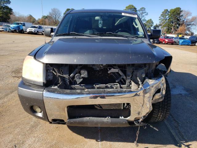 Photo 4 VIN: 1N6BA0EC5AN301325 - NISSAN TITAN 