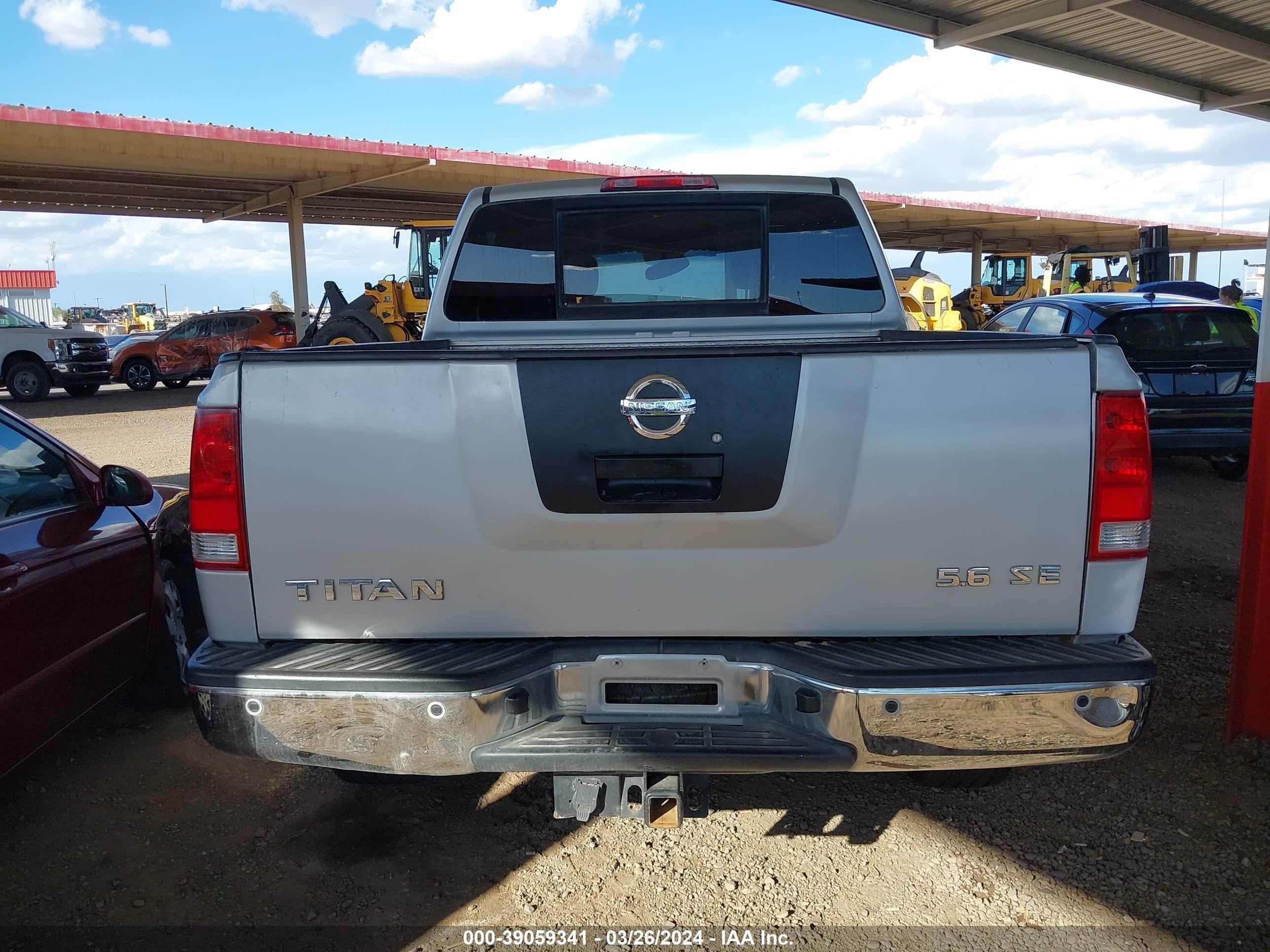 Photo 16 VIN: 1N6BA0EC6AN307411 - NISSAN TITAN 