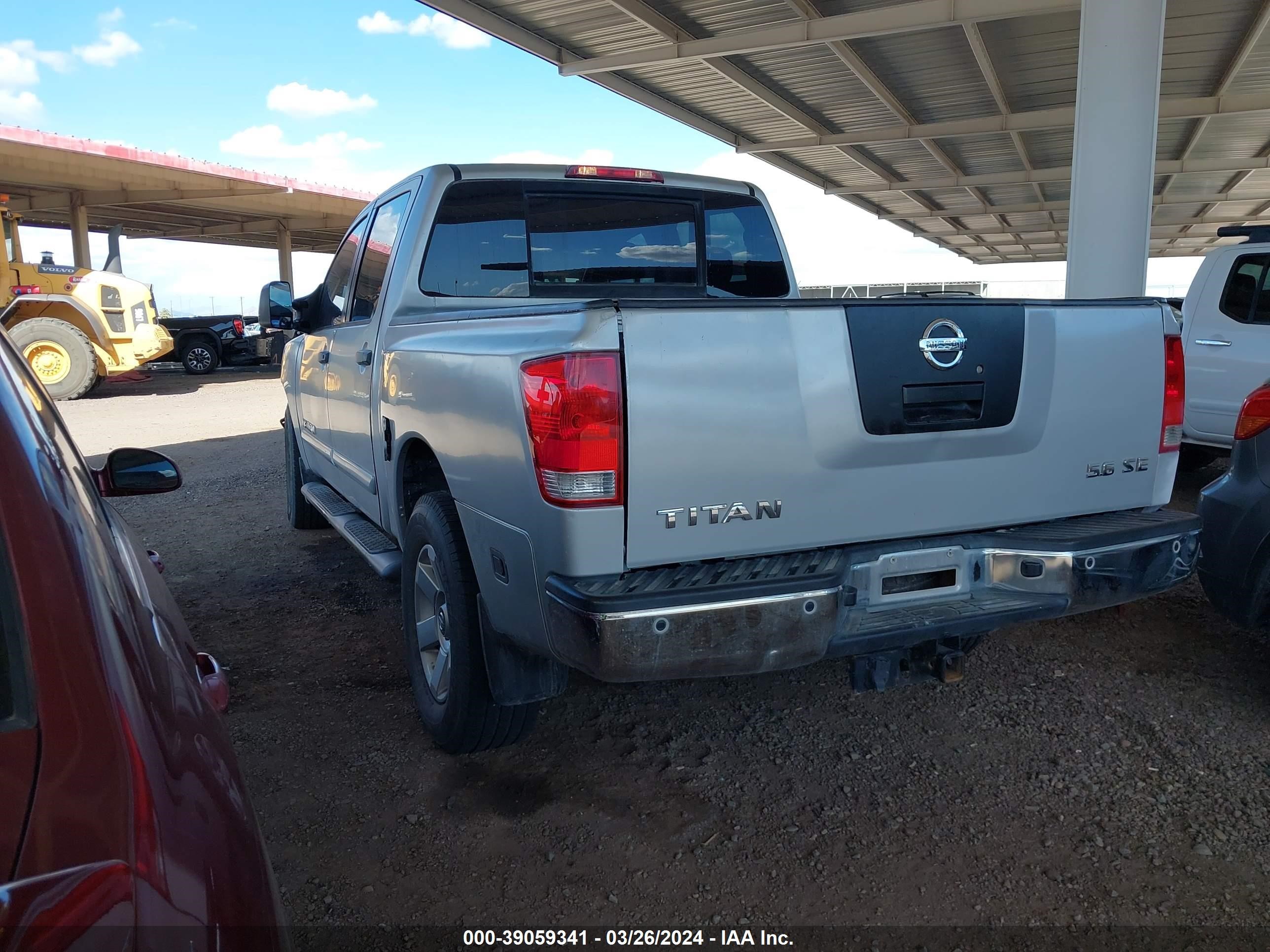 Photo 2 VIN: 1N6BA0EC6AN307411 - NISSAN TITAN 