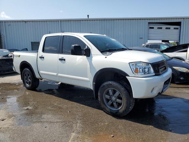 Photo 3 VIN: 1N6BA0EC6FN511844 - NISSAN TITAN S 