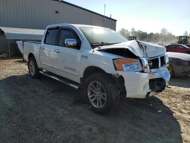 Photo 3 VIN: 1N6BA0EC7CN330621 - NISSAN TITAN S 