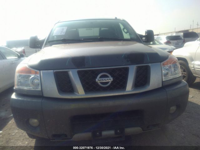 Photo 5 VIN: 1N6BA0EC8DN304207 - NISSAN TITAN 