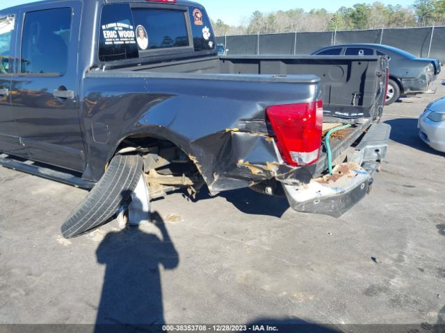 Photo 5 VIN: 1N6BA0EC9AN316216 - NISSAN TITAN 