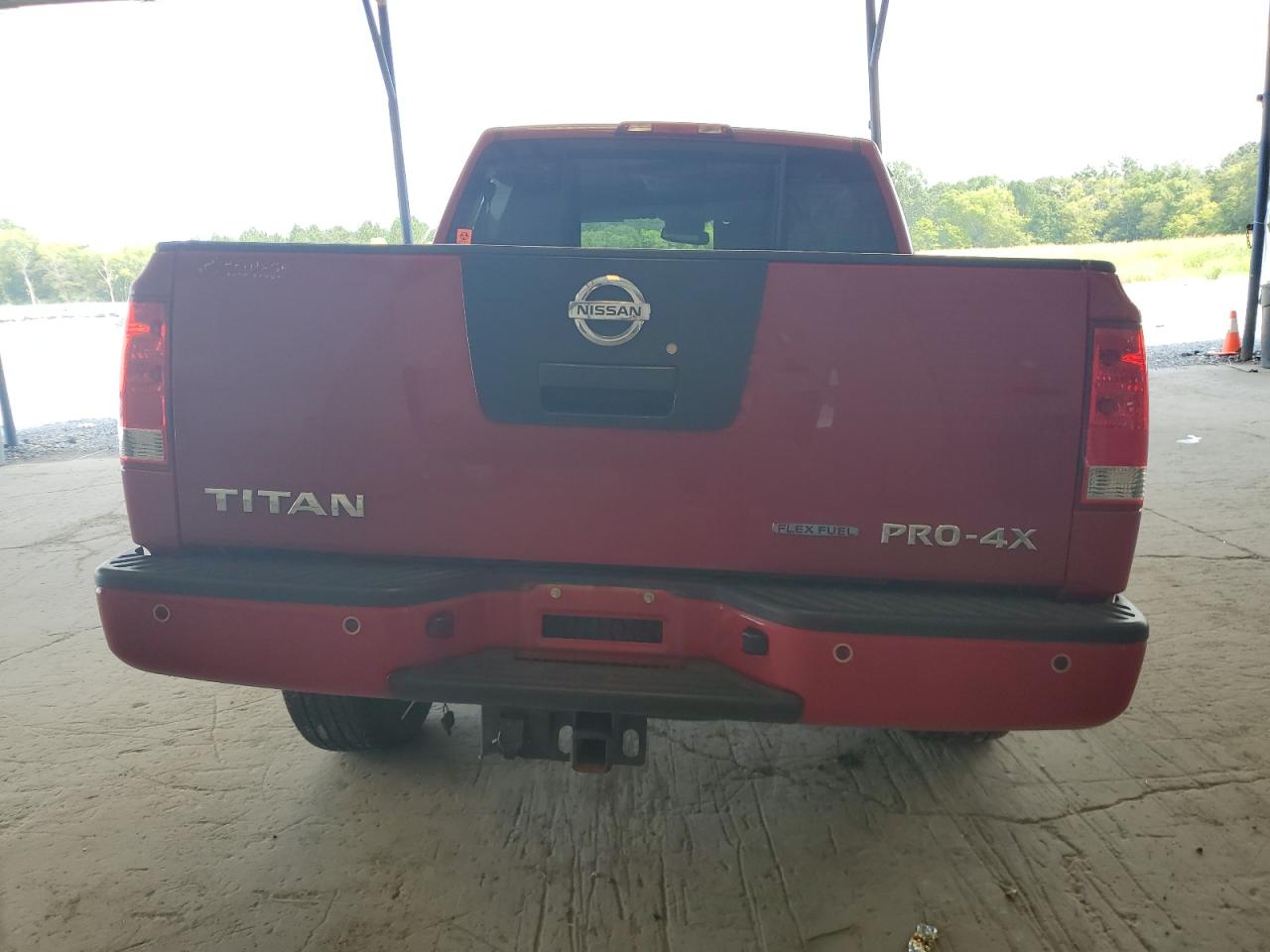 Photo 5 VIN: 1N6BA0EC9CN318406 - NISSAN TITAN 