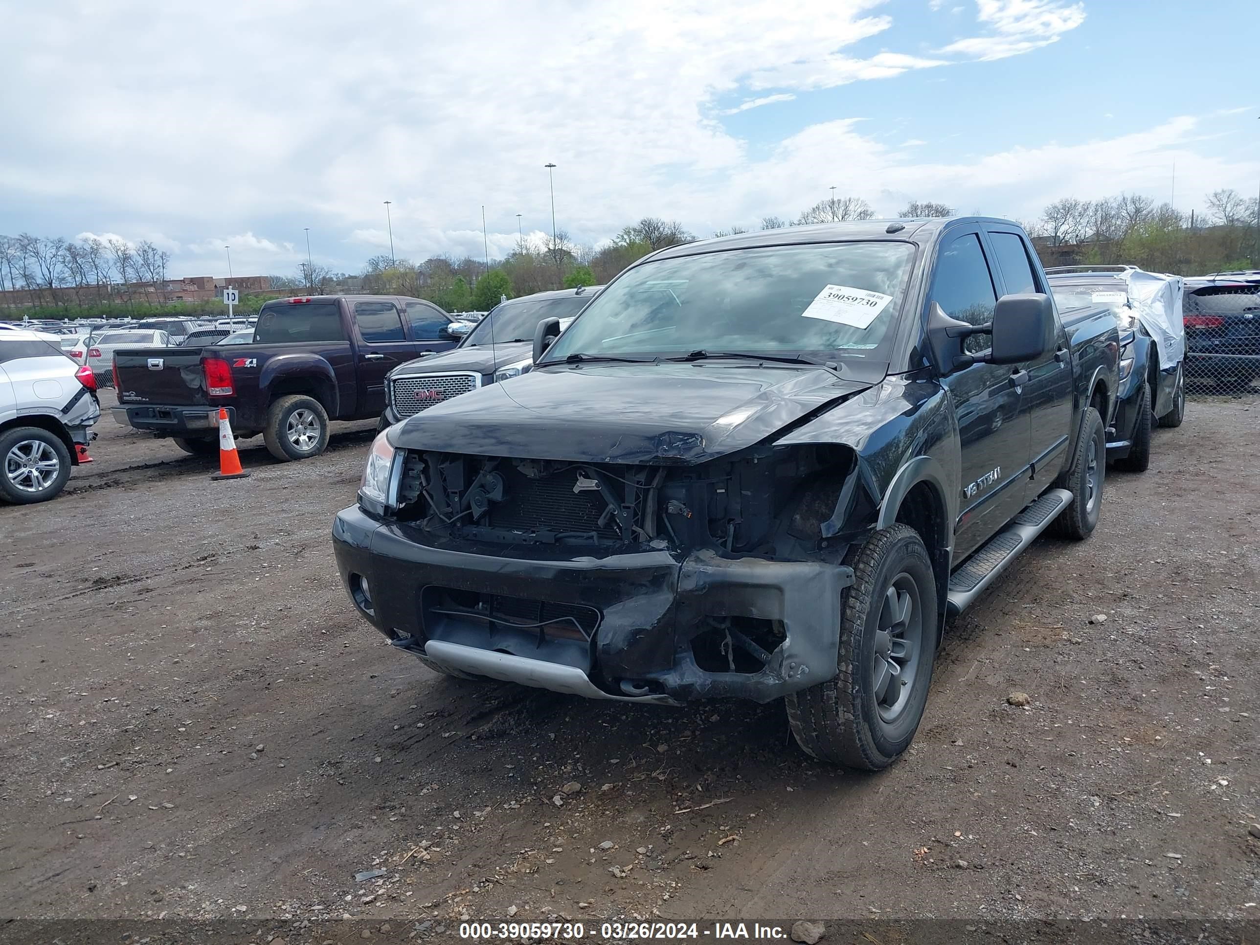 Photo 11 VIN: 1N6BA0EC9DN313997 - NISSAN TITAN 