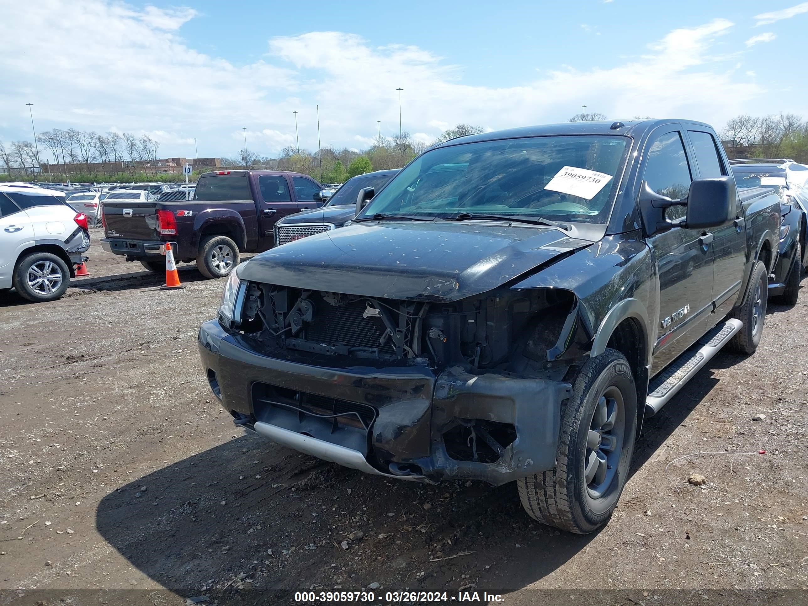 Photo 5 VIN: 1N6BA0EC9DN313997 - NISSAN TITAN 