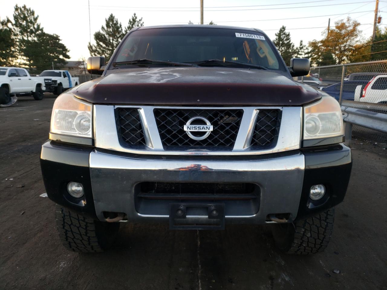 Photo 4 VIN: 1N6BA0ECXCN303607 - NISSAN TITAN 