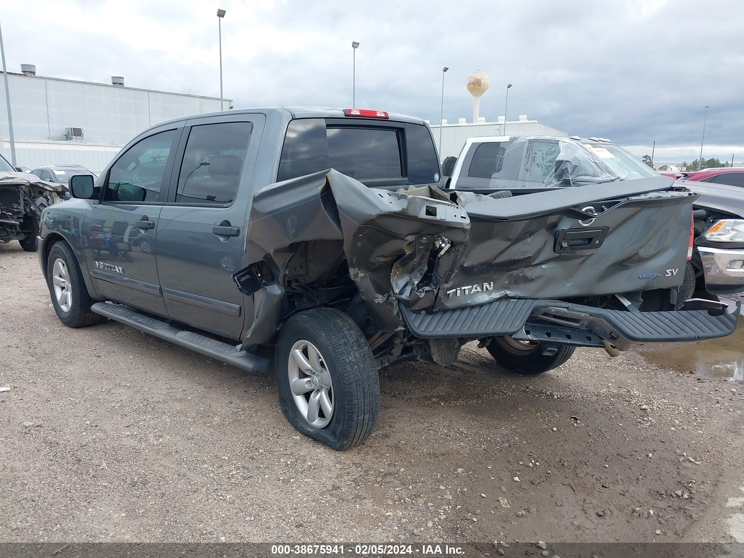 Photo 2 VIN: 1N6BA0ED1EN514254 - NISSAN TITAN 