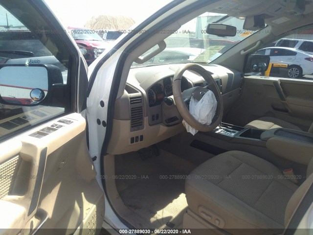 Photo 4 VIN: 1N6BA0ED2CN319034 - NISSAN TITAN 