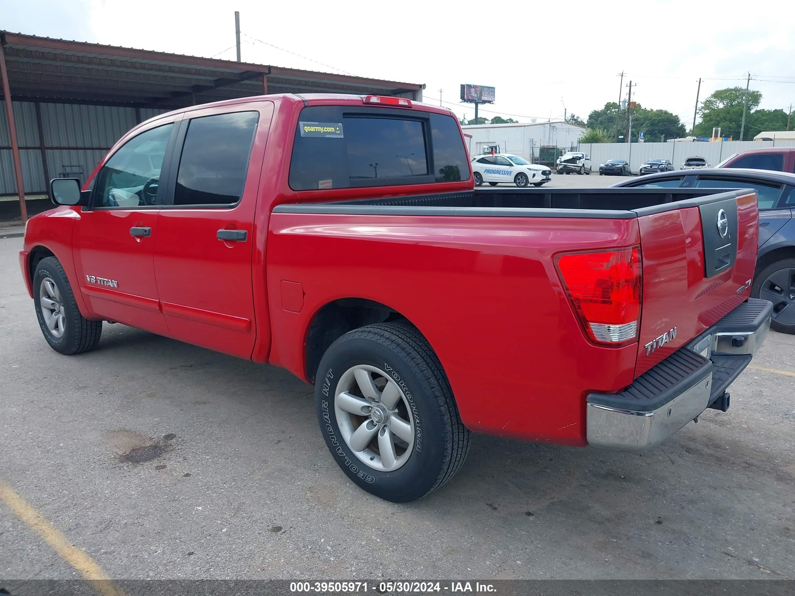 Photo 2 VIN: 1N6BA0ED3BN312057 - NISSAN TITAN 