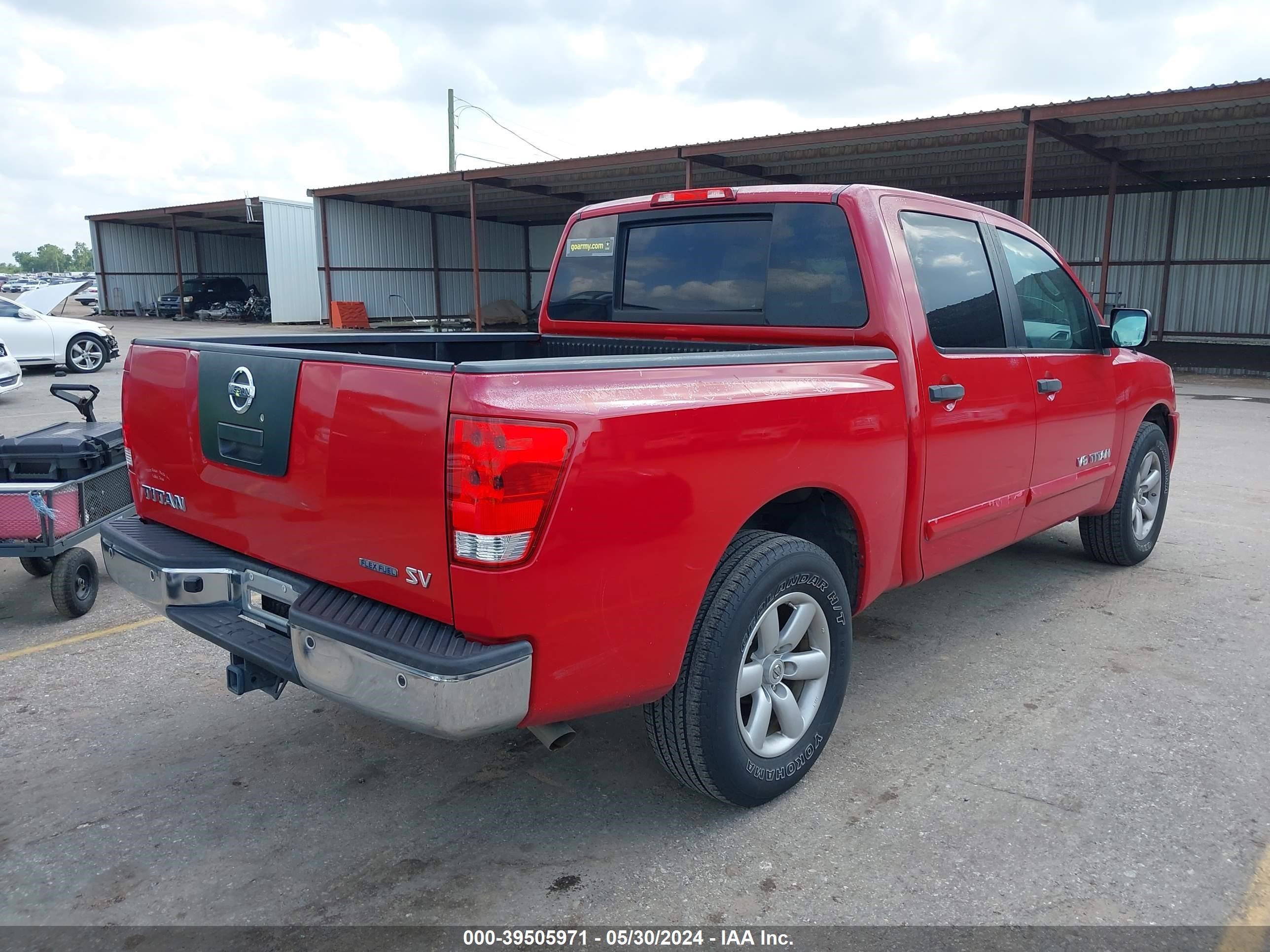 Photo 3 VIN: 1N6BA0ED3BN312057 - NISSAN TITAN 