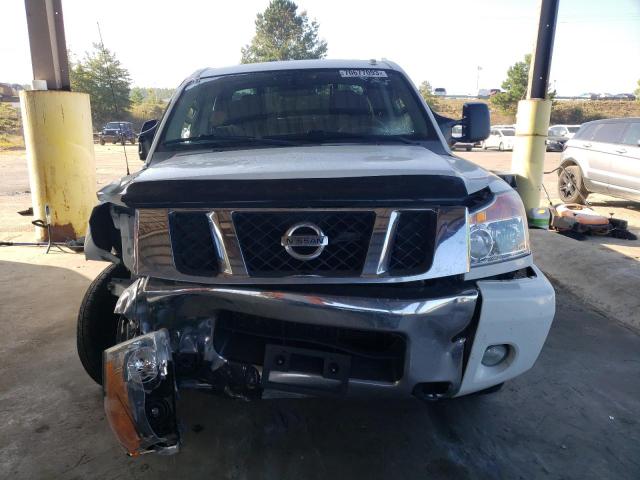 Photo 4 VIN: 1N6BA0ED3CN317261 - NISSAN TITAN 