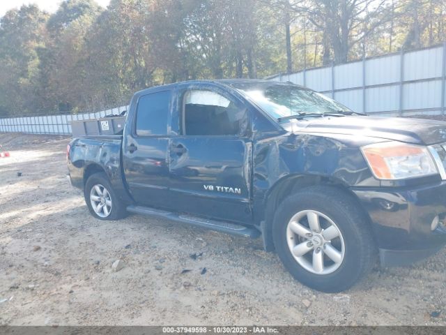 Photo 5 VIN: 1N6BA0ED3DN313955 - NISSAN TITAN 