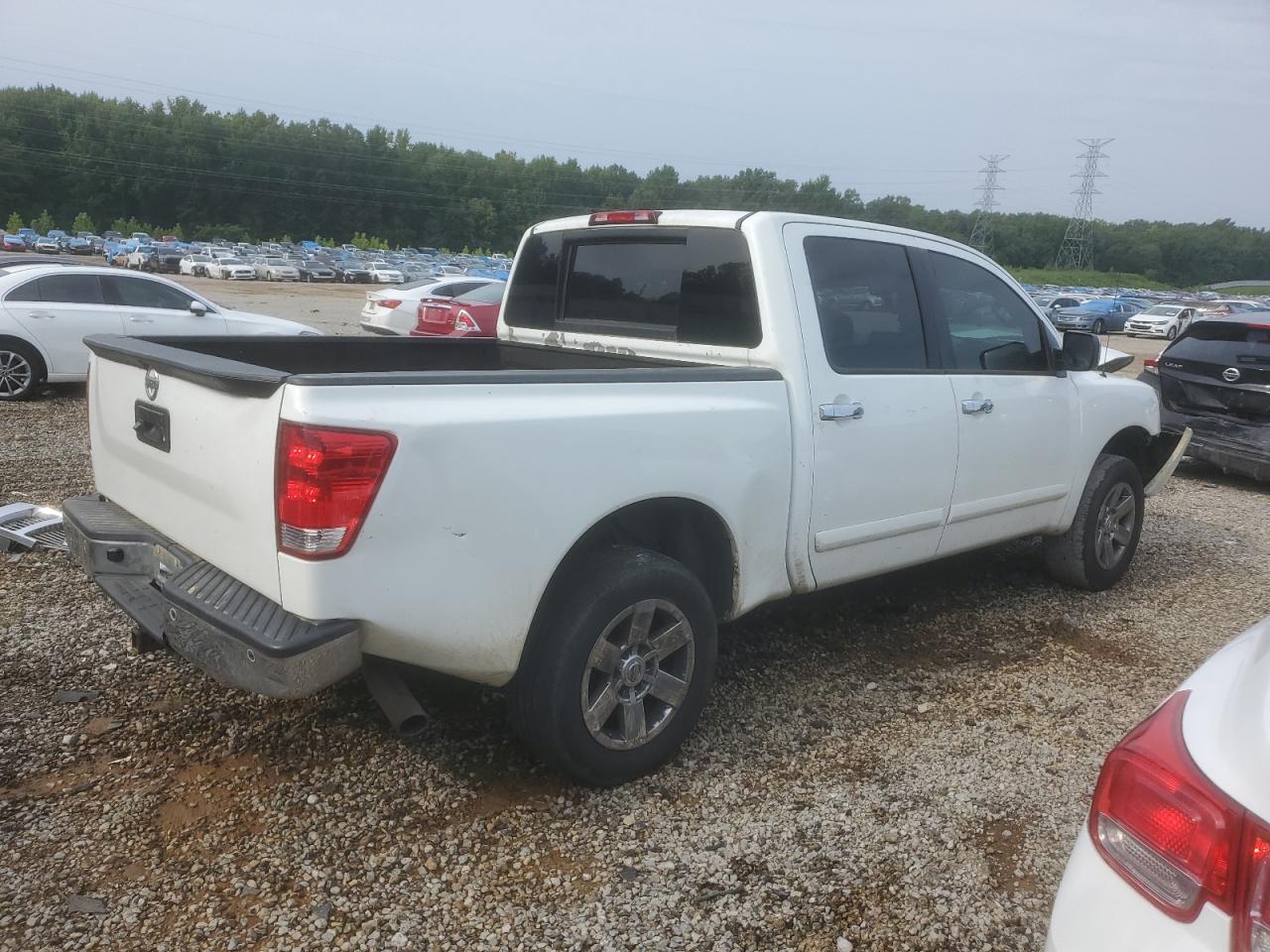 Photo 2 VIN: 1N6BA0ED4EN504950 - NISSAN TITAN 