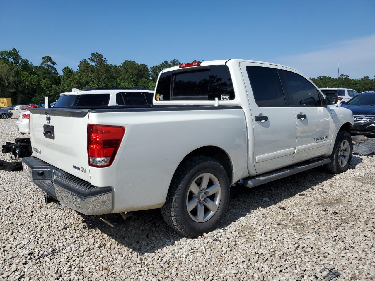 Photo 2 VIN: 1N6BA0ED6DN301332 - NISSAN TITAN 