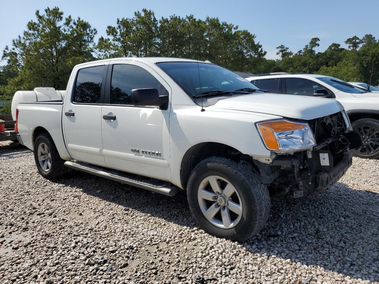 Photo 3 VIN: 1N6BA0ED6DN301332 - NISSAN TITAN 