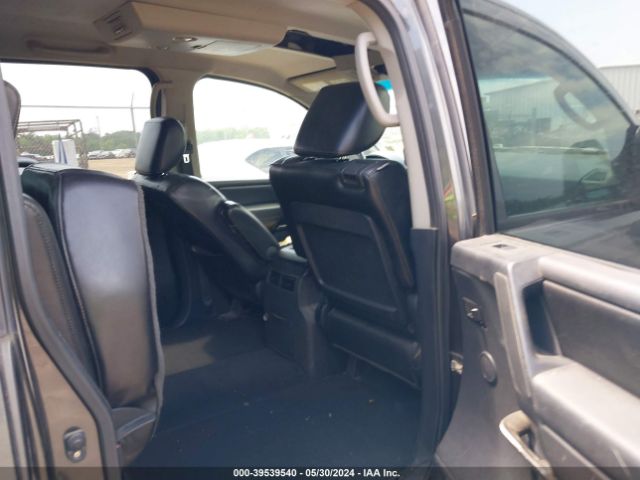 Photo 7 VIN: 1N6BA0ED7AN301903 - NISSAN TITAN 