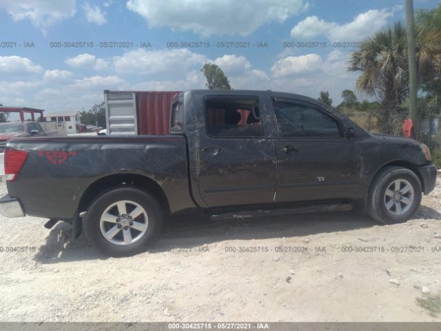 Photo 5 VIN: 1N6BA0ED7CN305906 - NISSAN TITAN 