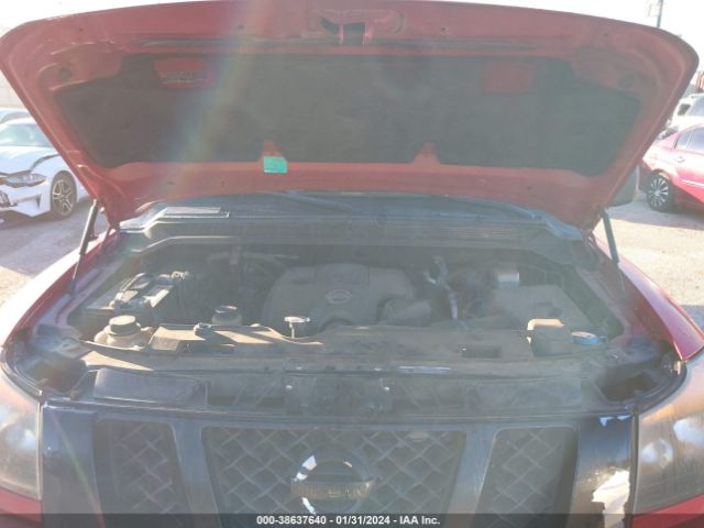 Photo 9 VIN: 1N6BA0ED8AN311811 - NISSAN TITAN 