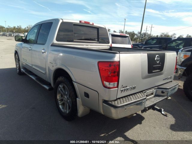 Photo 2 VIN: 1N6BA0ED9AN308870 - NISSAN TITAN 