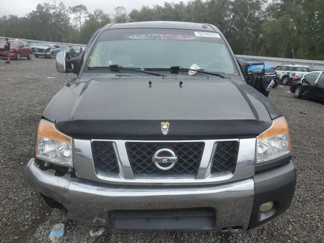 Photo 4 VIN: 1N6BA0ED9CN303638 - NISSAN TITAN 