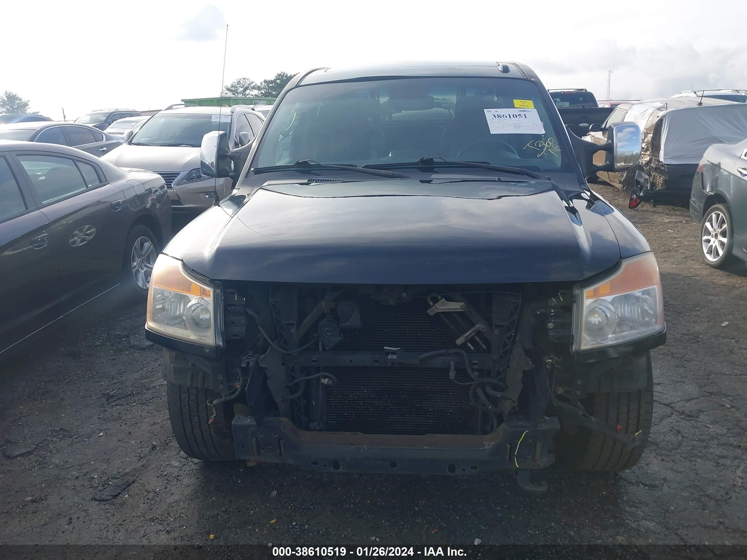 Photo 5 VIN: 1N6BA0EDXAN321739 - NISSAN TITAN 