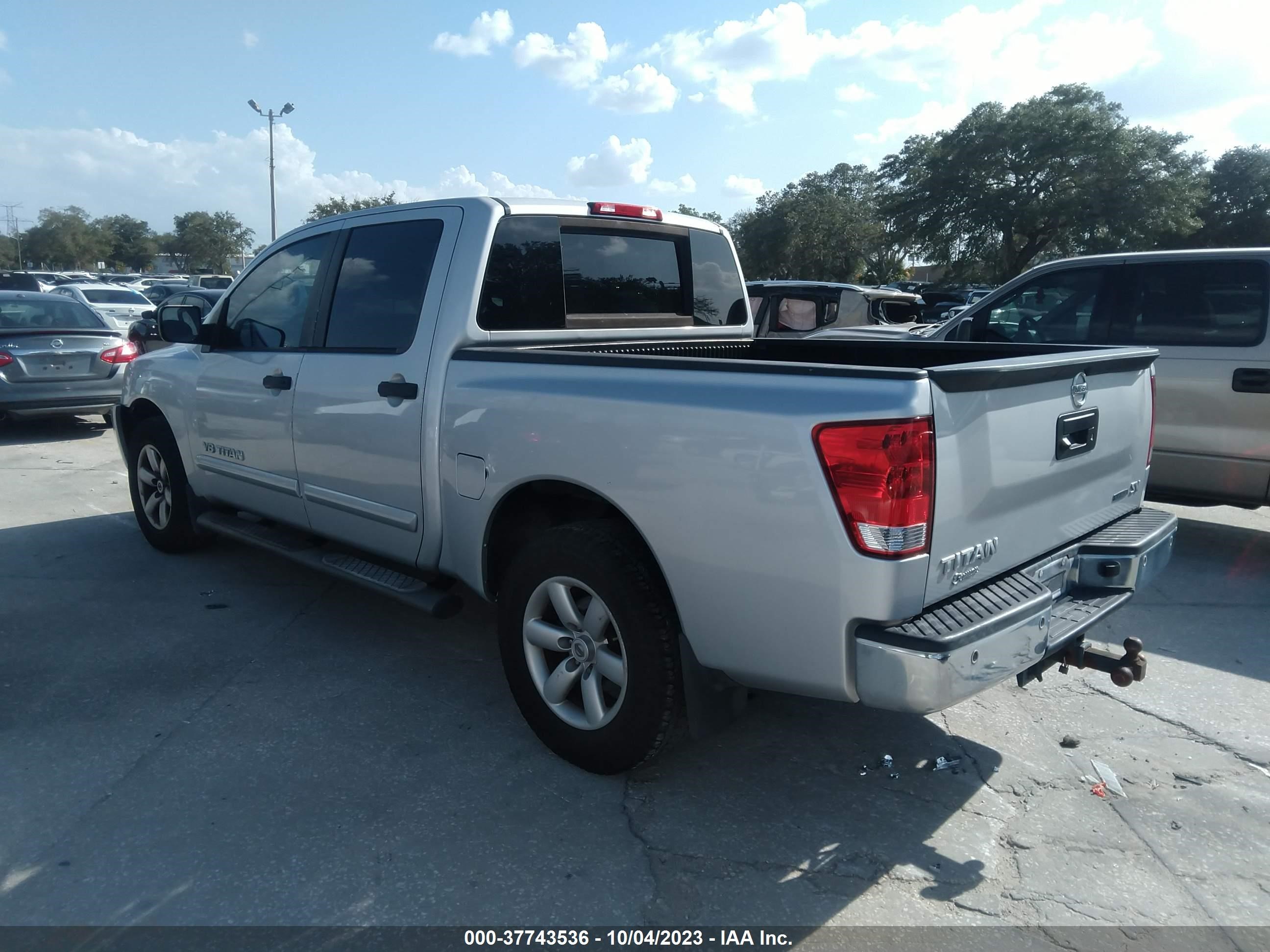 Photo 2 VIN: 1N6BA0EDXEN513121 - NISSAN TITAN 