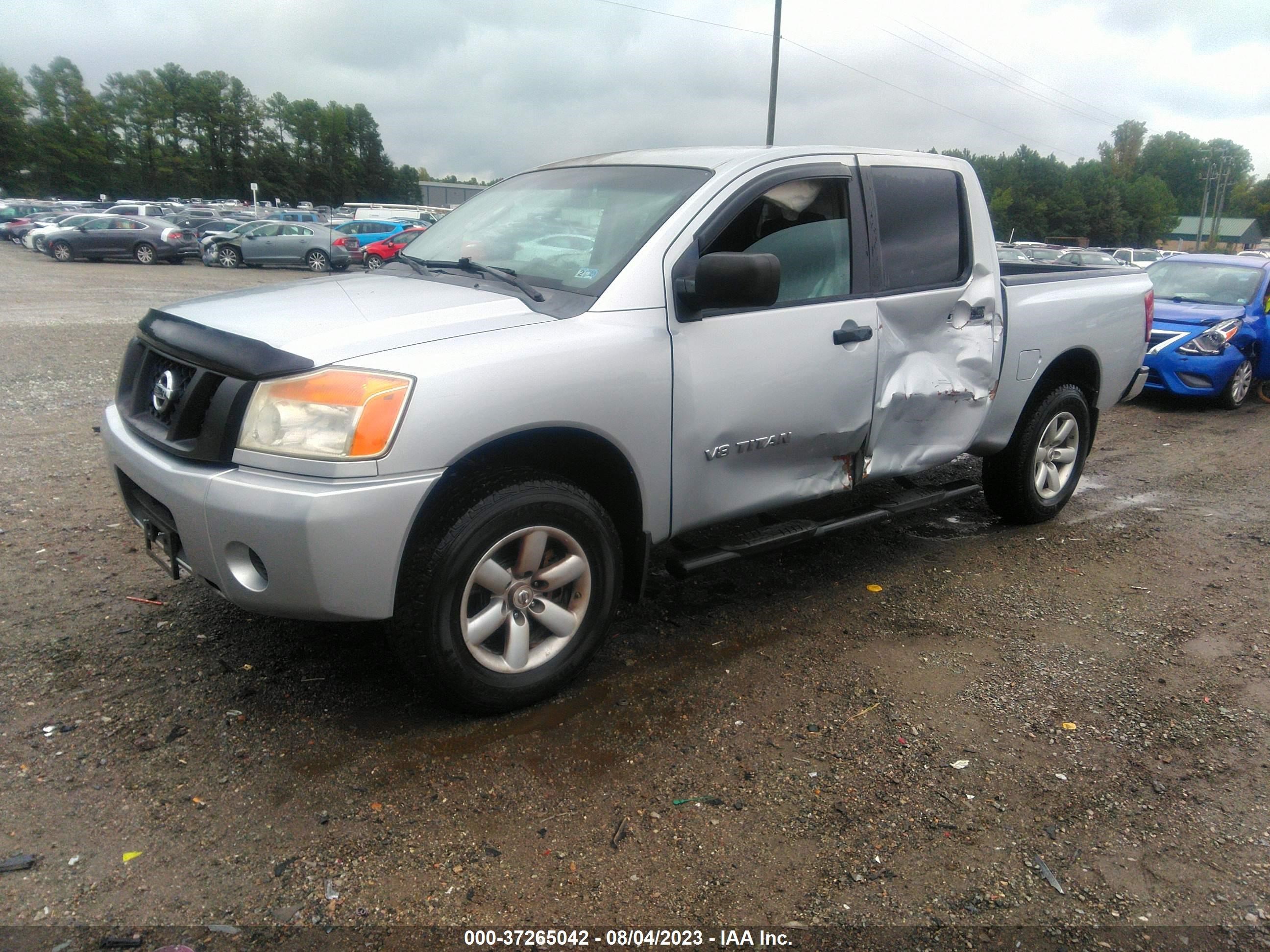 Photo 1 VIN: 1N6BA0EJ1BN316873 - NISSAN TITAN 