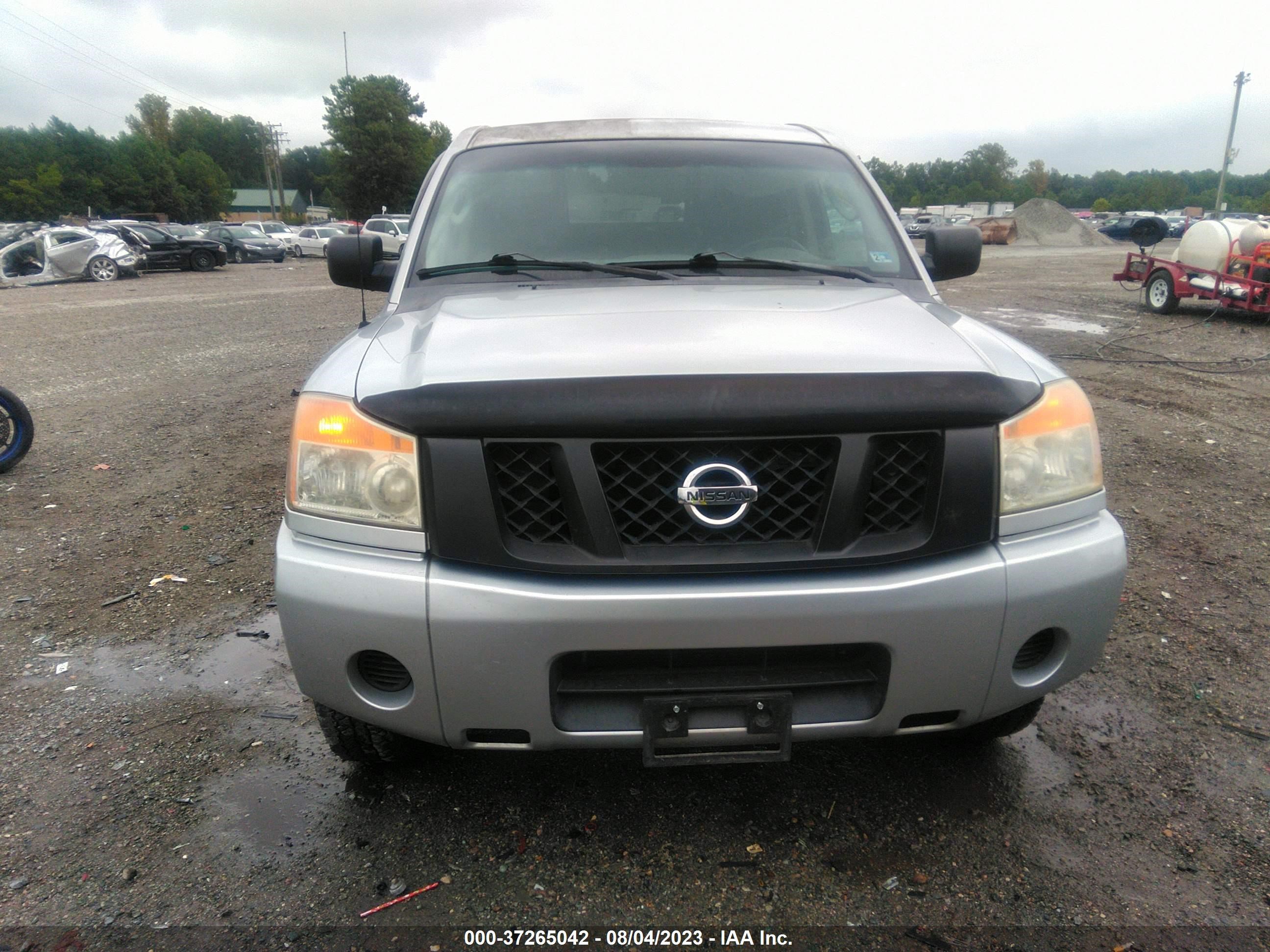 Photo 11 VIN: 1N6BA0EJ1BN316873 - NISSAN TITAN 