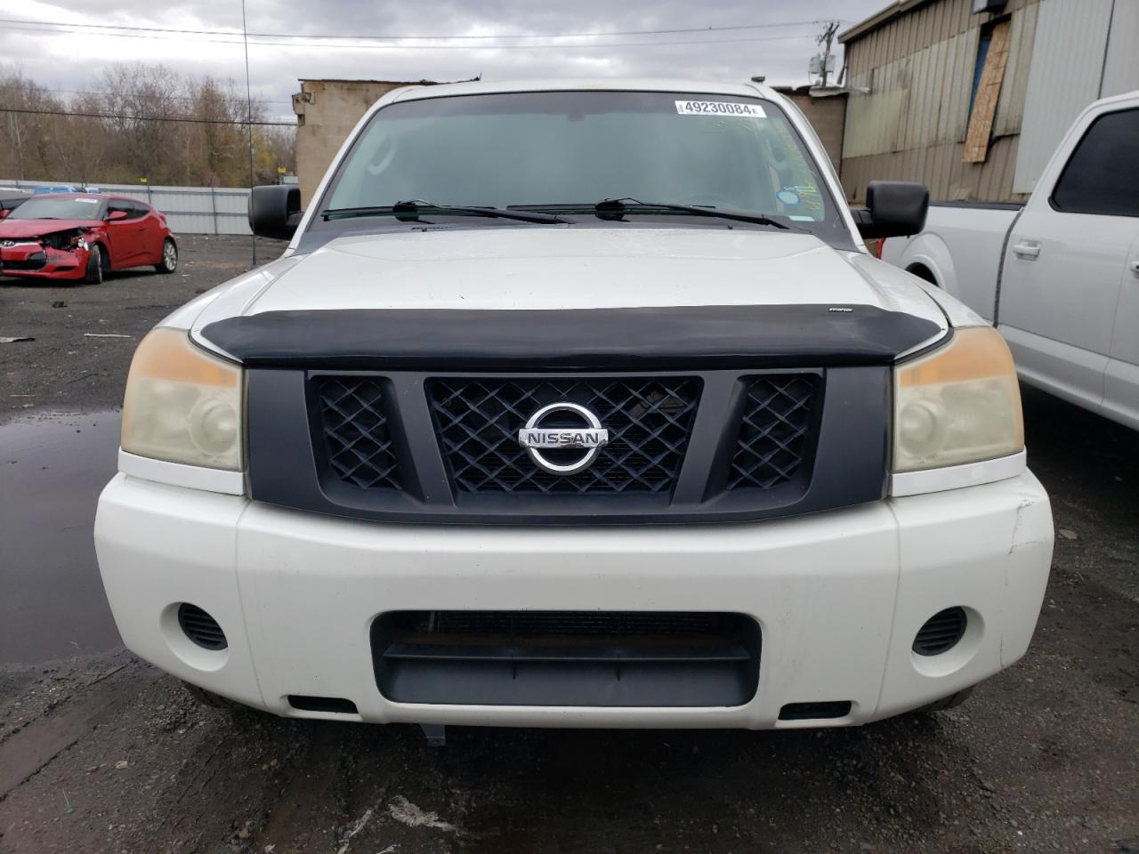 Photo 4 VIN: 1N6BA0EK0AN304799 - NISSAN TITAN 