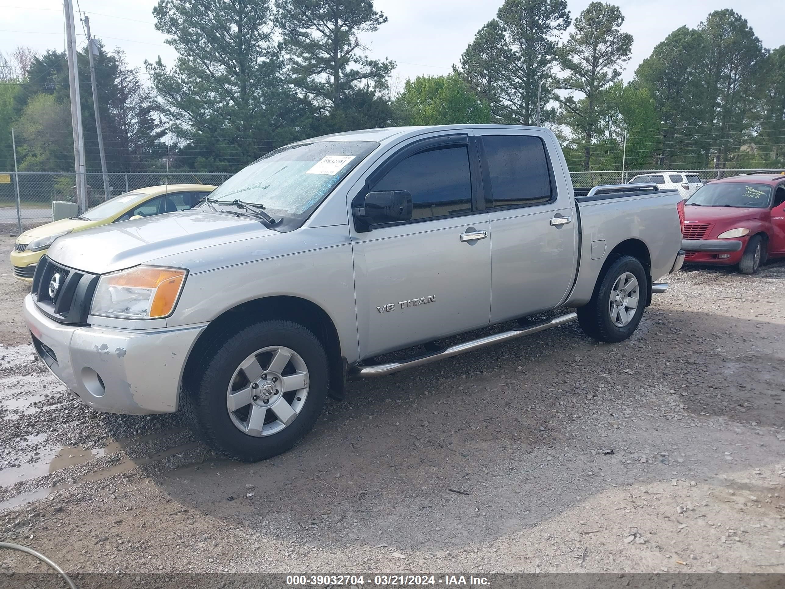 Photo 1 VIN: 1N6BA0EK2BN315238 - NISSAN TITAN 