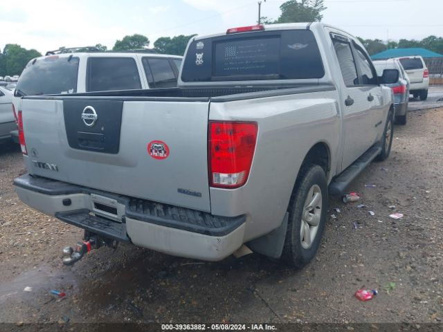 Photo 3 VIN: 1N6BA0EK3BN315359 - NISSAN TITAN 