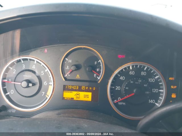 Photo 6 VIN: 1N6BA0EK3BN315359 - NISSAN TITAN 