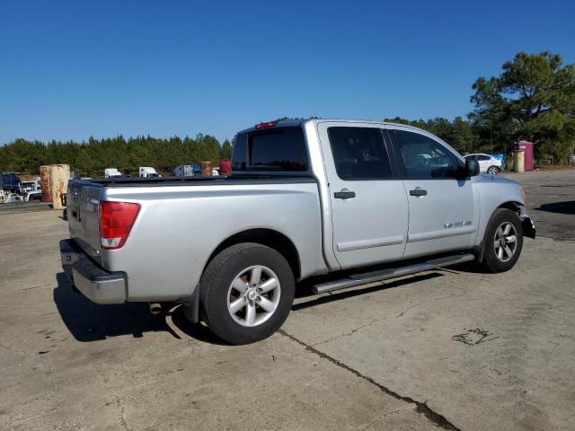 Photo 2 VIN: 1N6BA0EK4BN320666 - NISSAN TITAN 